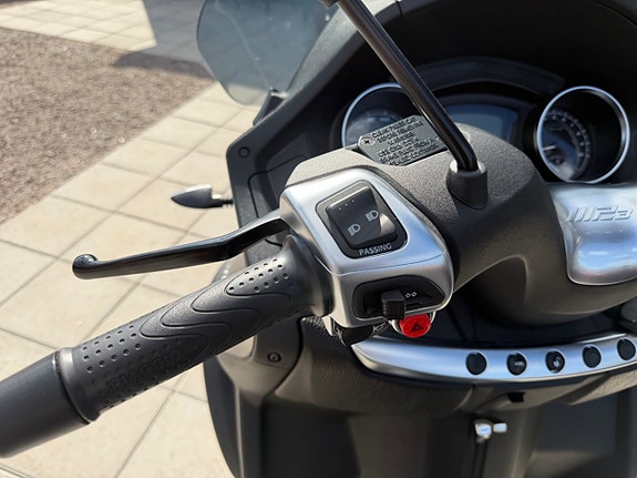 Piaggio MP3 500 HPE 0.5 CVT Business  Endast 350 mil . 10 of 18