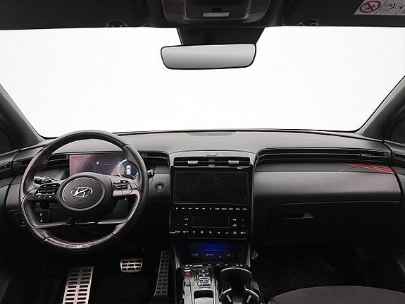 Hyundai Tucson 13 of 30