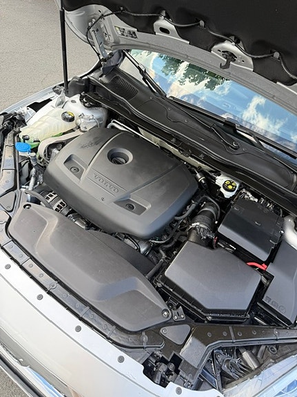 Volvo V40 Cross Country 6 of 6