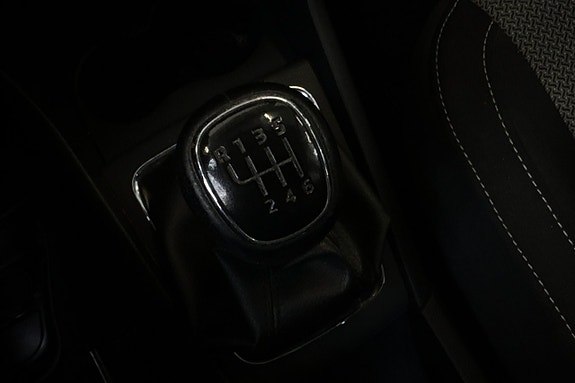Skoda Rapid 25 of 29