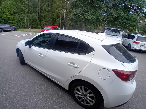 Mazda 3 9 of 11