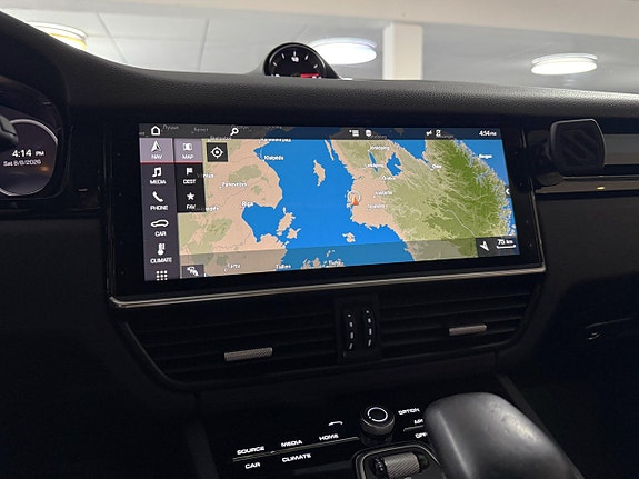 Porsche Cayenne 22 of 25