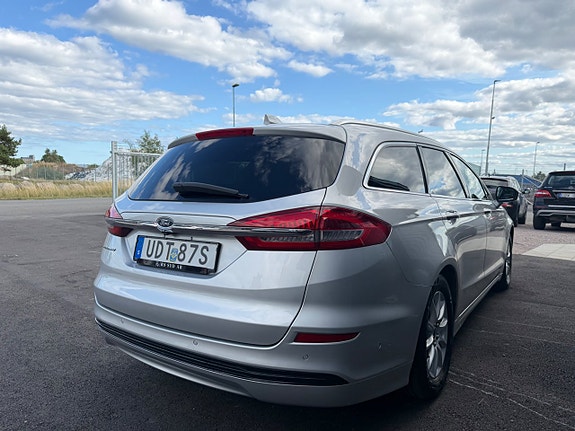 Ford Mondeo 6 of 28