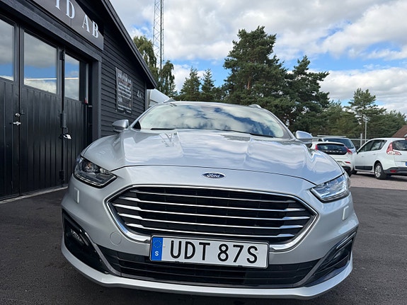 Ford Mondeo 3 of 28