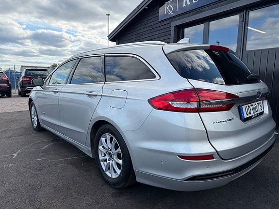 Ford Mondeo 10 of 28
