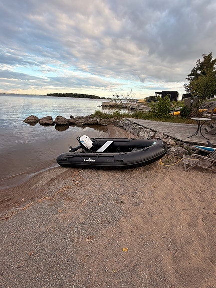 GreatWhite 300 Dubbelskrov med Yamaha motor 2 of 6