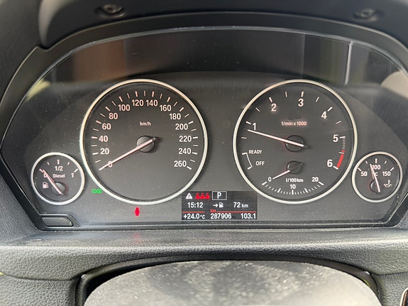 BMW 318d 10 of 12