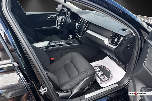 Volvo V60 21 of 21
