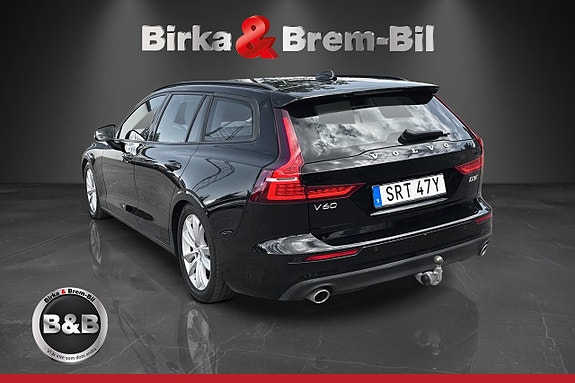 Volvo V60 11 of 21