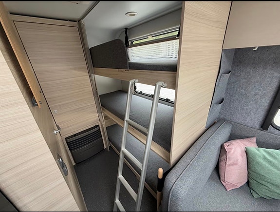 Adria Altea 552PK 3-vån säng Toppenfin! 6 of 12
