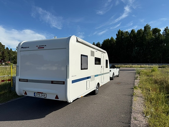 Adria Altea 552PK 3-vån säng Toppenfin! 2 of 12