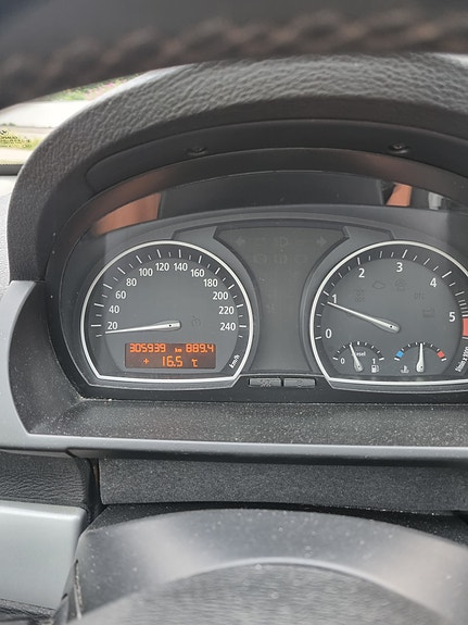 BMW X3 5 of 5