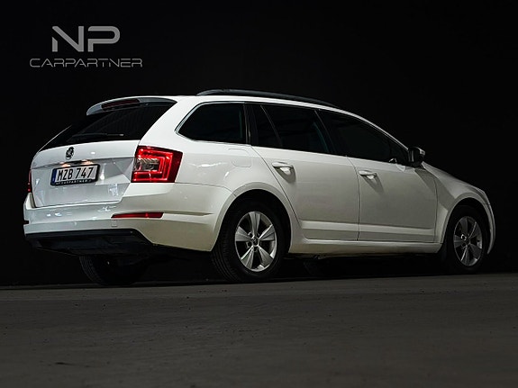 Skoda Octavia 4 of 16