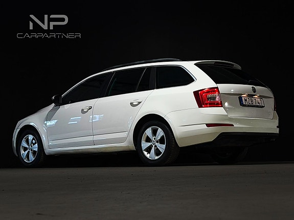 Skoda Octavia 3 of 16