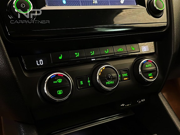 Skoda Octavia 12 of 16