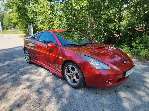 Toyota Celica 3 of 8