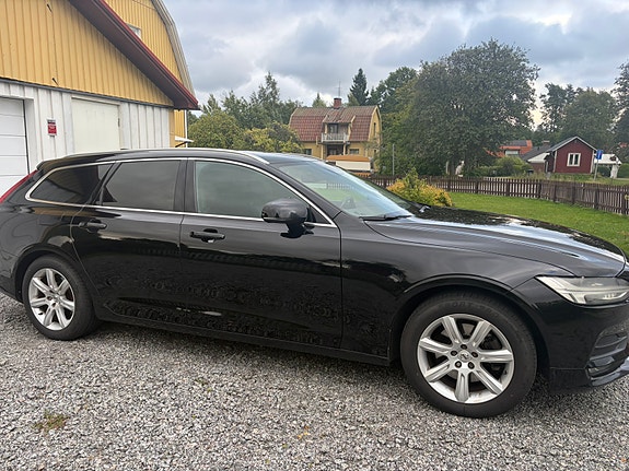 Volvo V90 3 of 6
