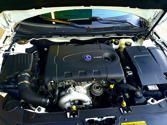 Saab 9-5 4 of 6