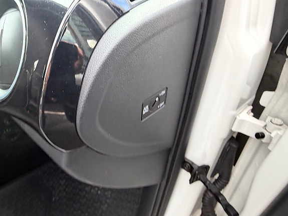 Volkswagen UP! 14 of 22