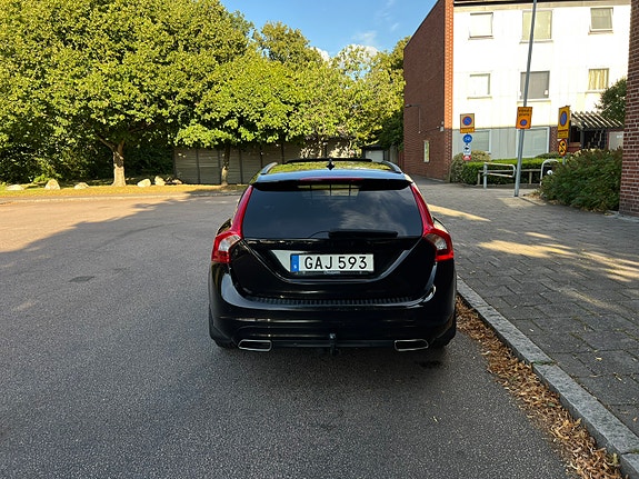 Volvo V60 6 of 12