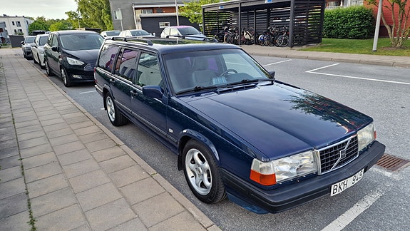 Volvo 940 4 of 8