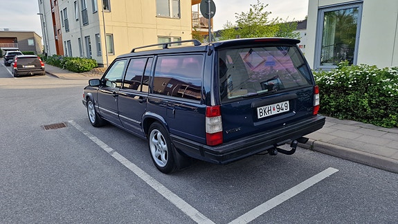Volvo 940 2 of 8
