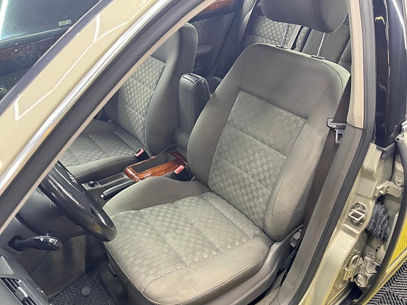 Audi A6 10 of 19