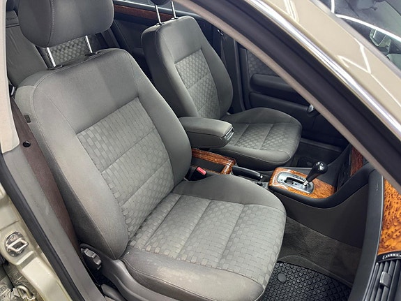 Audi A6 17 of 19