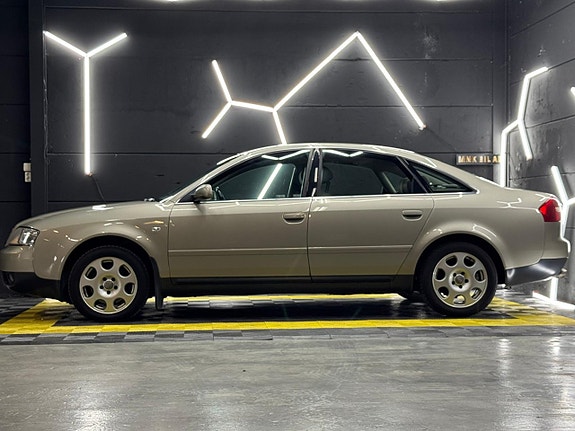 Audi A6 4 of 19