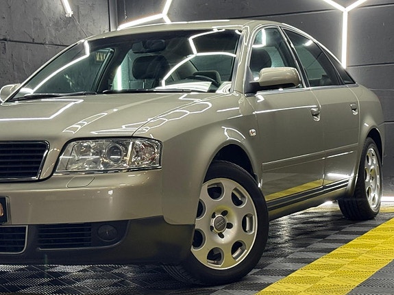 Audi A6 2 of 19