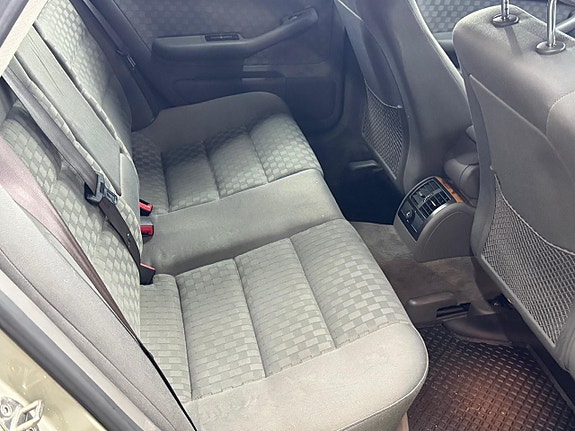 Audi A6 16 of 19