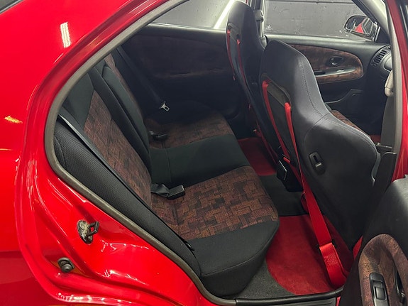 Mitsubishi Lancer 17 of 23
