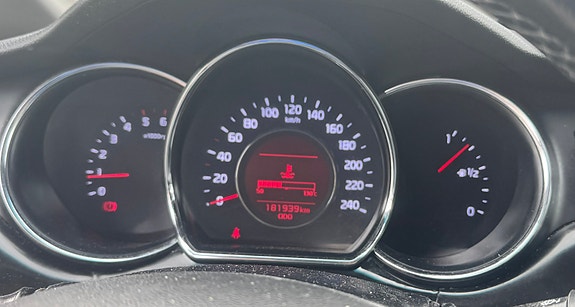 Kia Ceed 3 of 4