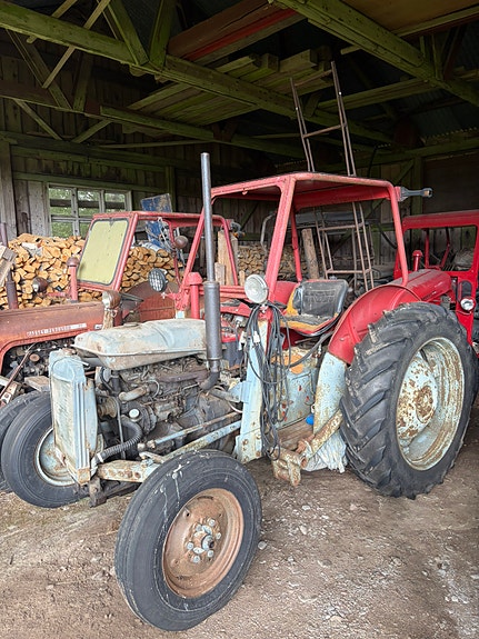 Massey Ferguson 3 of 14