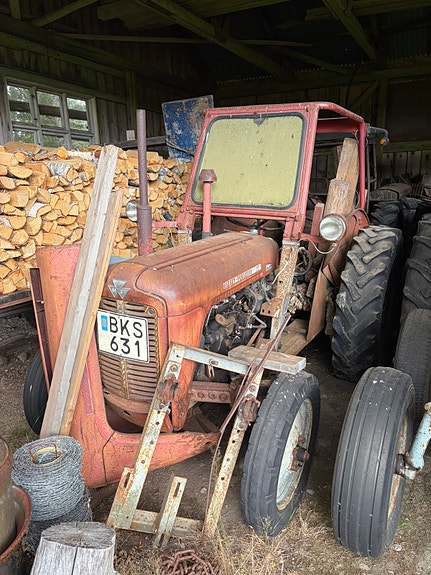 Massey Ferguson 6 of 14