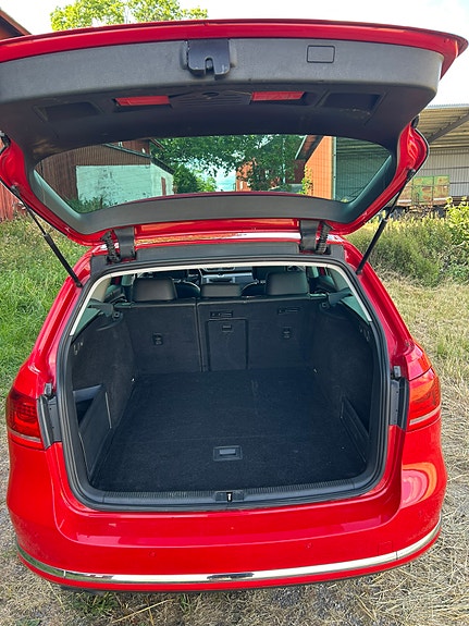 Volkswagen Passat 8 of 8