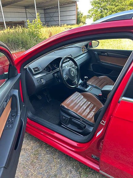 Volkswagen Passat 6 of 8