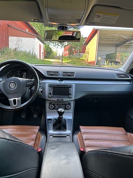 Volkswagen Passat 5 of 8