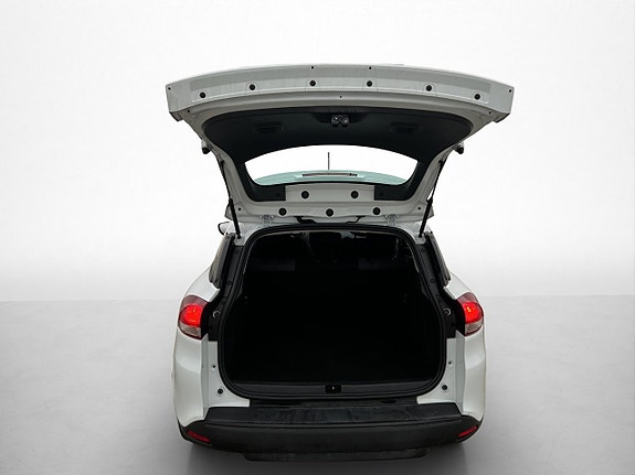 Renault Clio 25 of 29