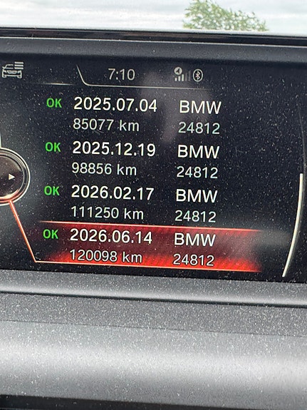 BMW 118d 3 of 14