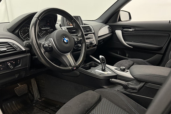 BMW 118d 5 of 14