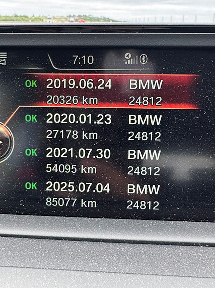 BMW 118d 4 of 14