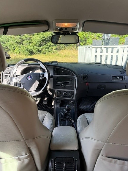Saab 9-5 3 of 8