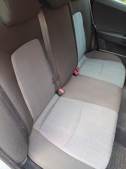 Kia Ceed 4 of 7