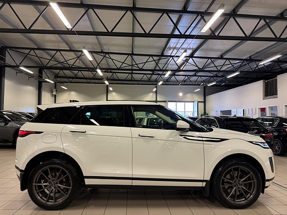 Land Rover Range Rover Evoque 12 of 27