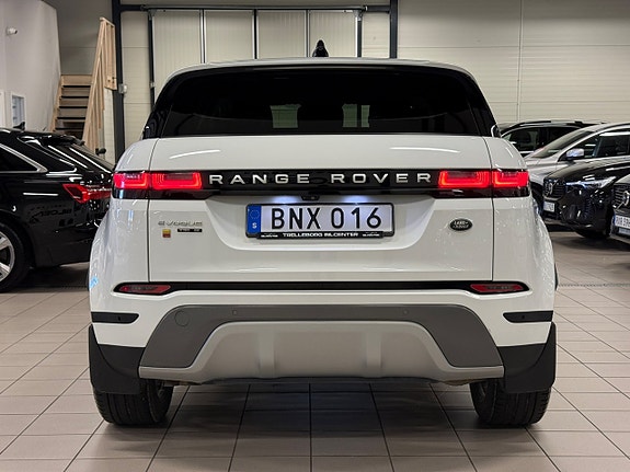Land Rover Range Rover Evoque 9 of 27