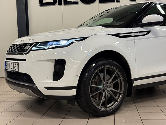 Land Rover Range Rover Evoque 4 of 27