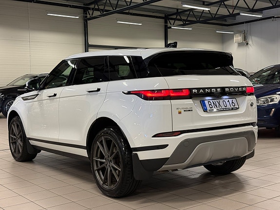 Land Rover Range Rover Evoque 10 of 27