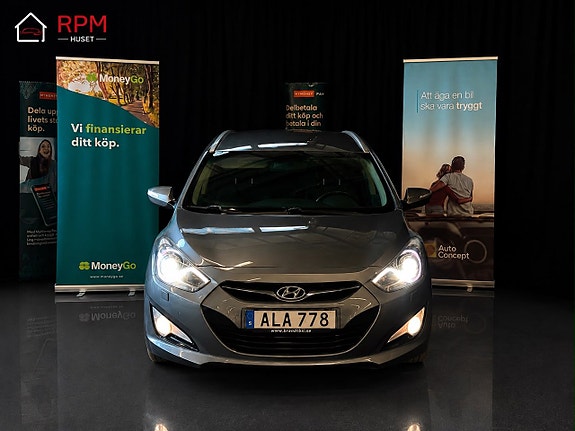 Hyundai i40 2 of 23