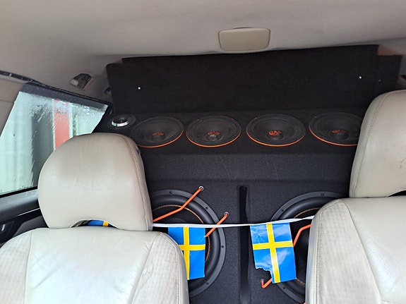 Volvo V70 5 of 6